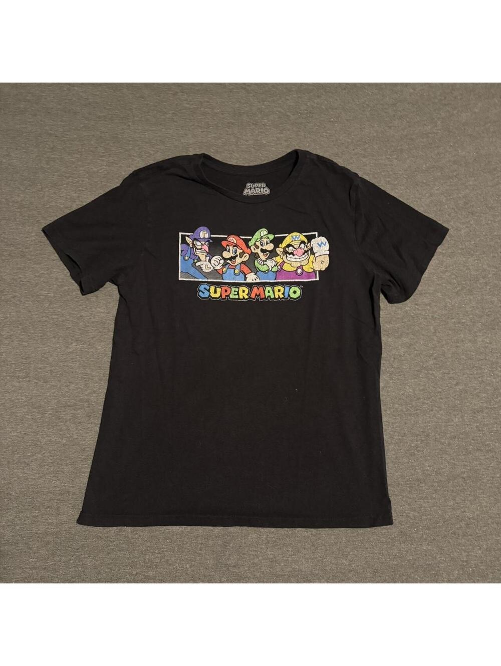Nintendo Women's Black Tshirt